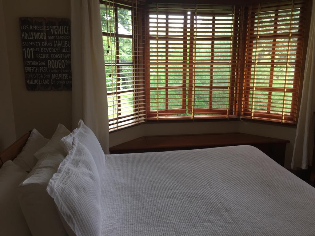Allumbah Pocket Cottages Yungaburra Extérieur photo