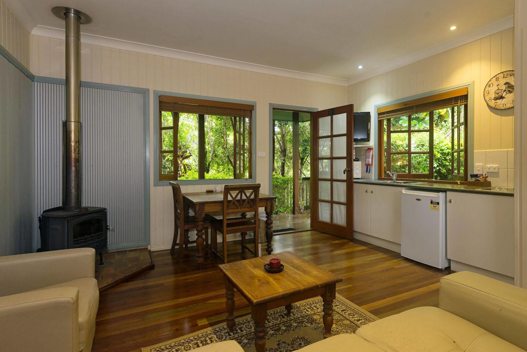 Allumbah Pocket Cottages Yungaburra Extérieur photo