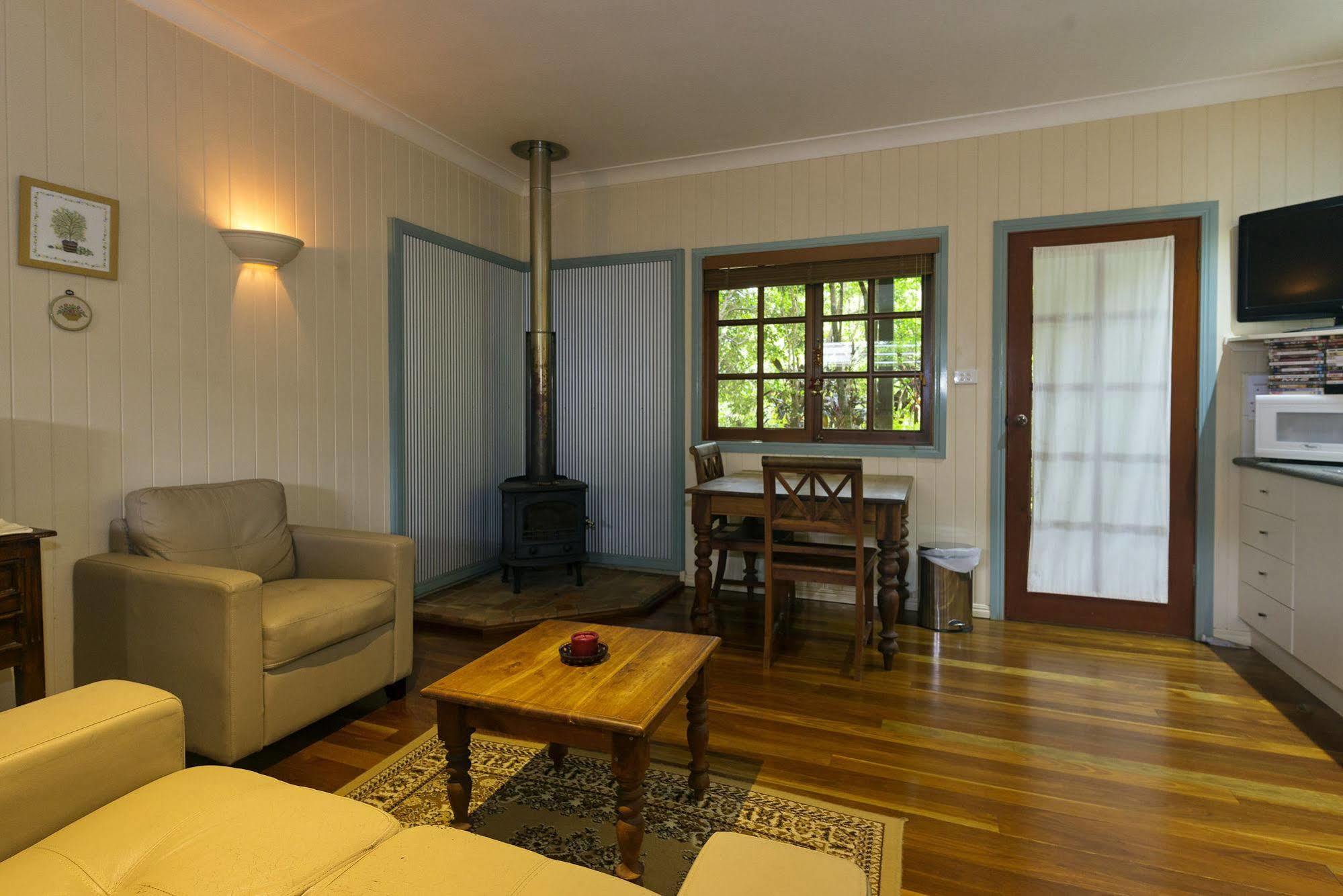 Allumbah Pocket Cottages Yungaburra Extérieur photo